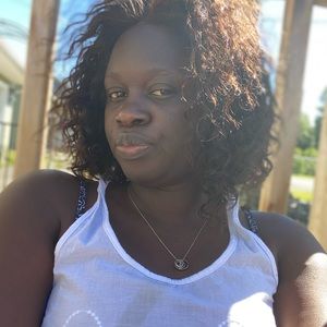 Meet your Posher, Khady